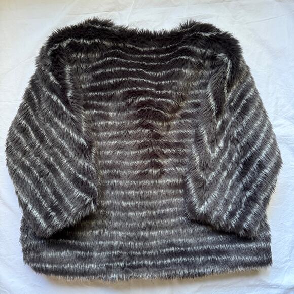 Tibi faux fur coat, size M, charcoal grey w/ white stripe, 3/4 sleeve EUC - Picture 3 of 6